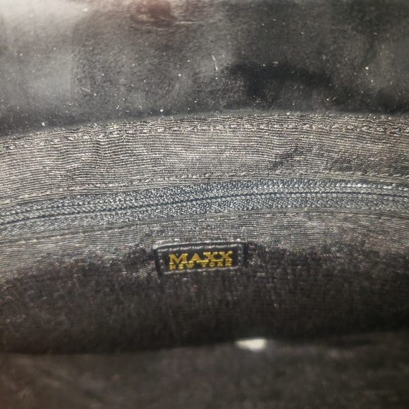Maxx New York Black  Handbag/Shoulder Bag - Picture 4 of 6